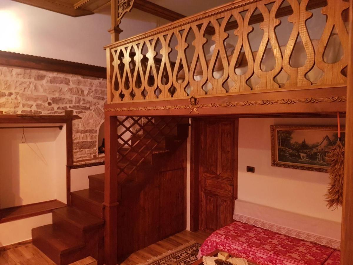 Riva Guest House Gjirokastër 외부 사진